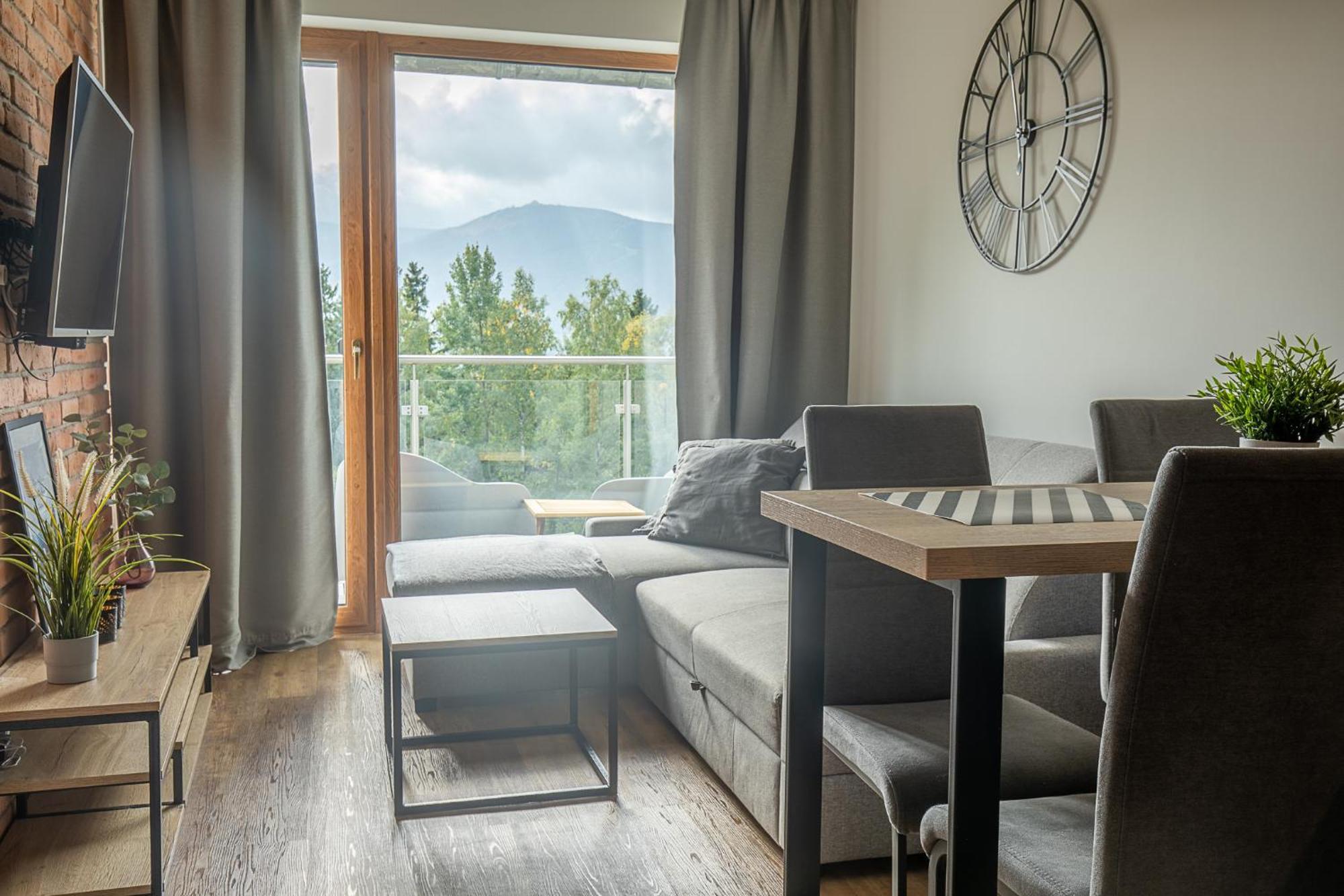 Rentplanet - Apartamenty Schroniskowa Szklarska Poręba Esterno foto